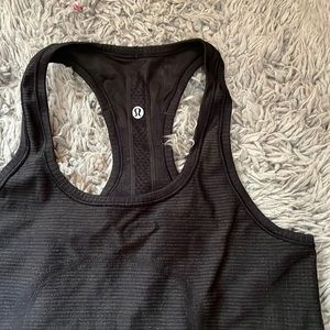 Lululemon Black Razorback Tank Top 🖤